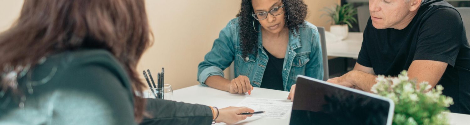 benefits of using a bond originator Bond originator assisting South African couple with home loan application to secure best bond rate